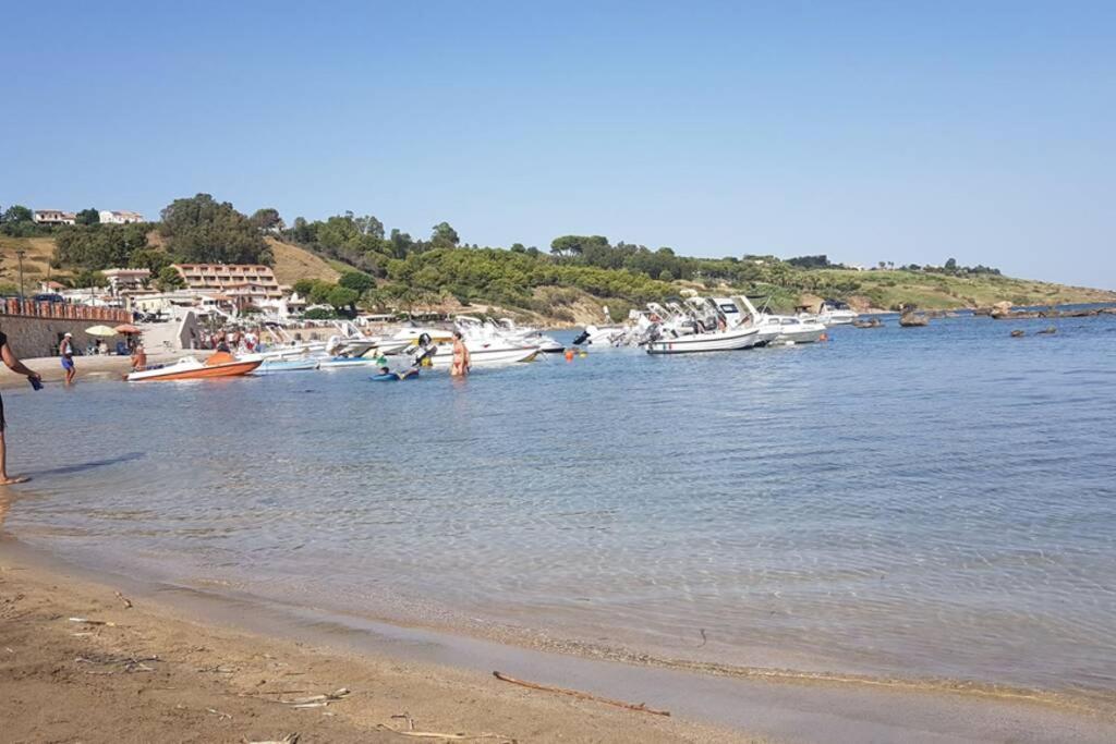 J M Villa Al Mare Con Veduta Spettacolare ชากกา ภายนอก รูปภาพ
